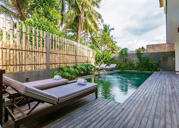 Zen Premium Purana Kumbuh Hotel Ubud